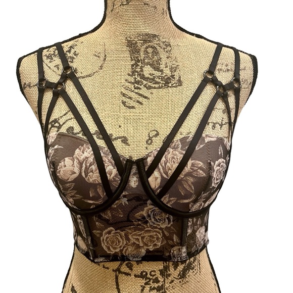 2019 Victoria’s Secret Luxe Floral Strappy Mesh Bustier Size 32D - Picture 3 of 10